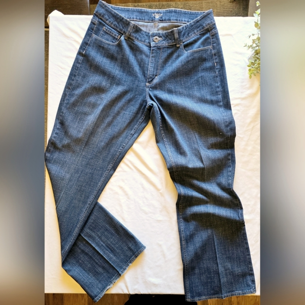 Lee Rider women's Jeans size 16, dark wash, straight leg, high rise